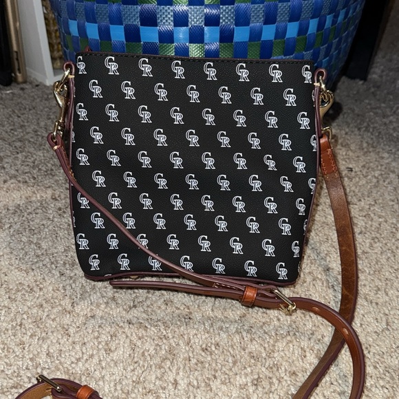 Dooney & Bourke MLB Rockies Small Zip Crossbody Black Leather Colorado Rockies - Picture 8 of 10